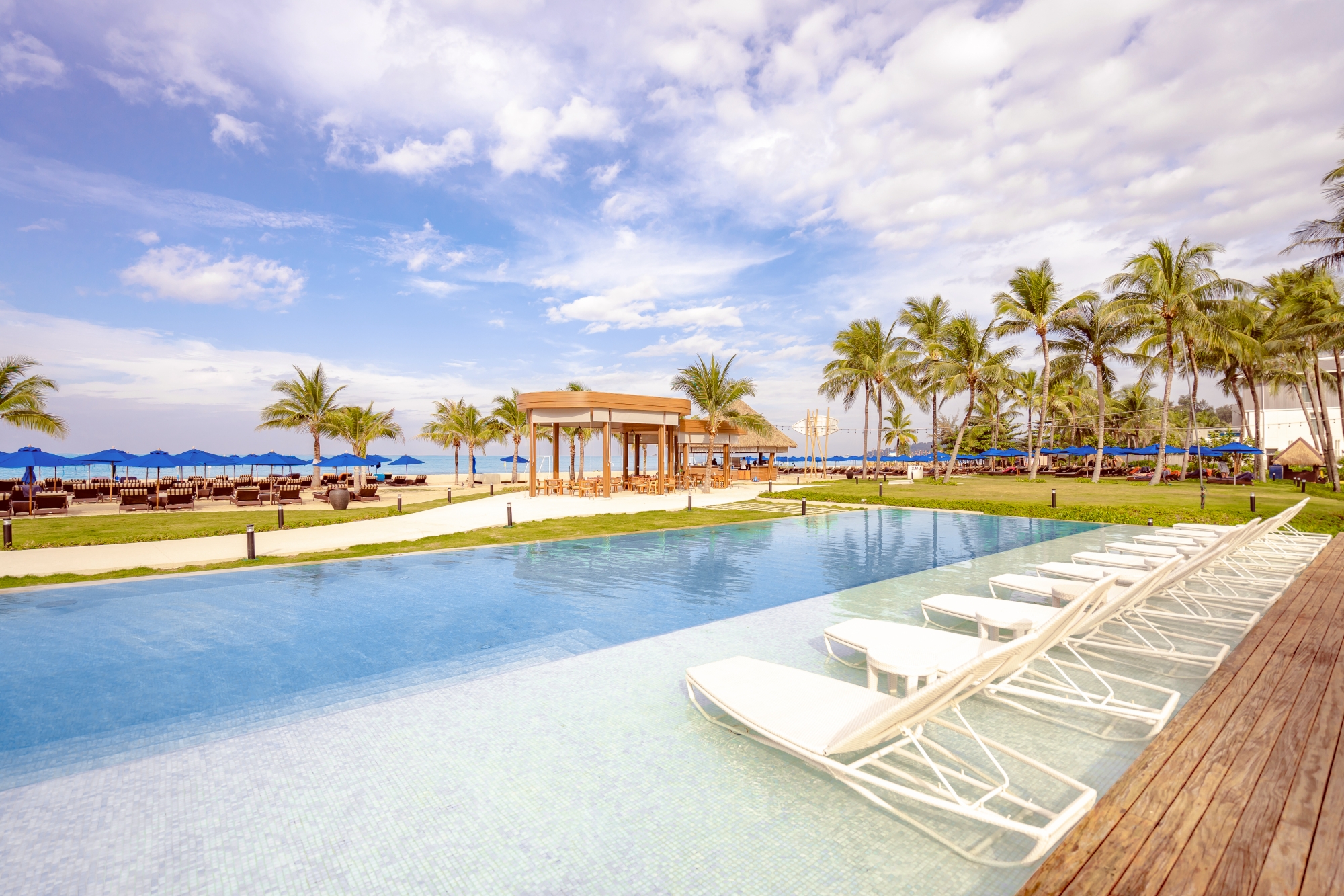 Xana Pool at Angsana Laguna Phuket